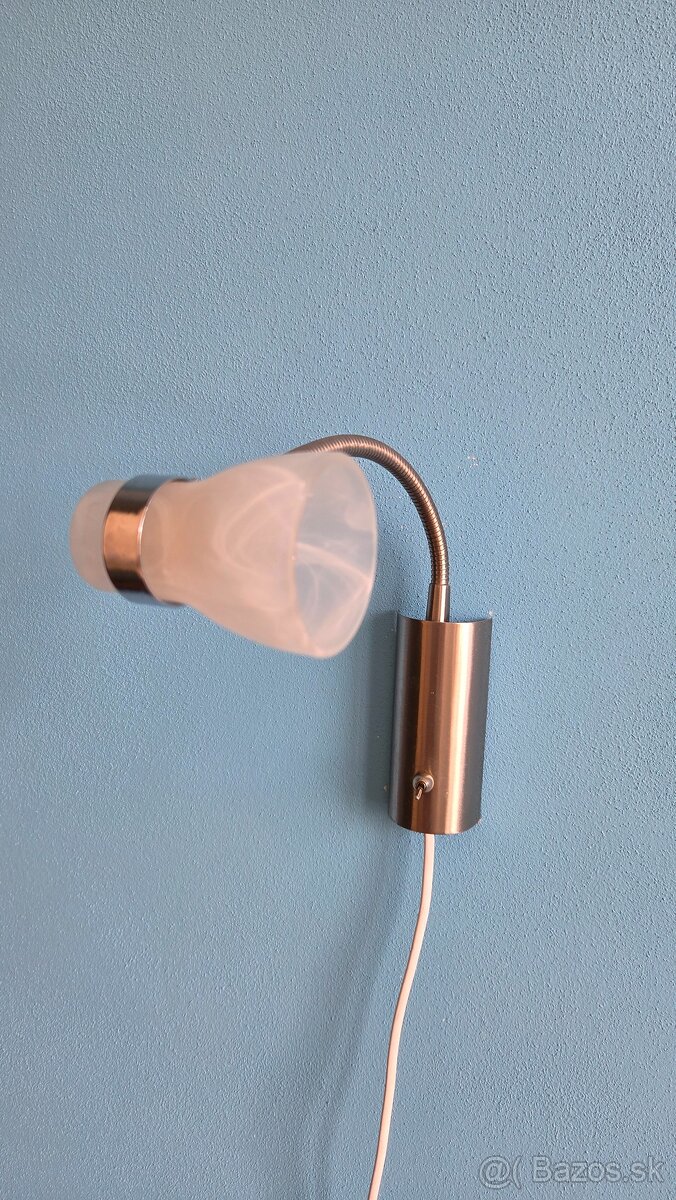 2x nástenná lampa
