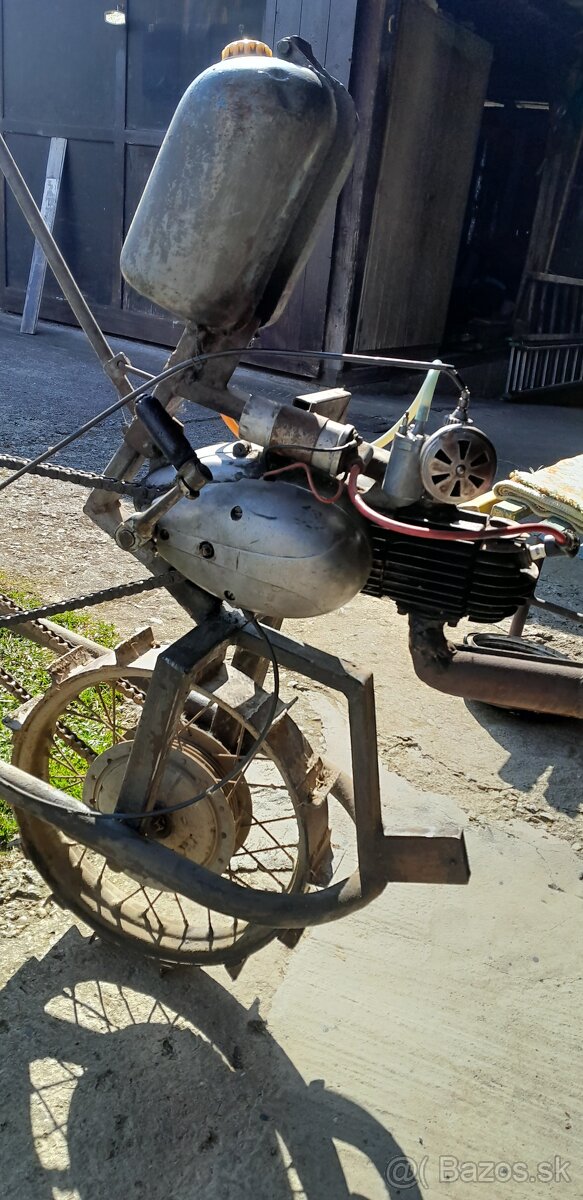 motor Pionier Jawa, oborávač