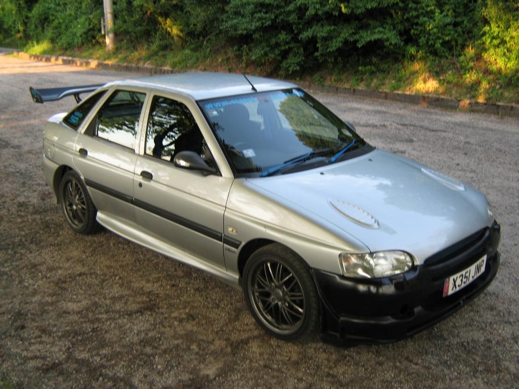 Ford escort 1.6 16v