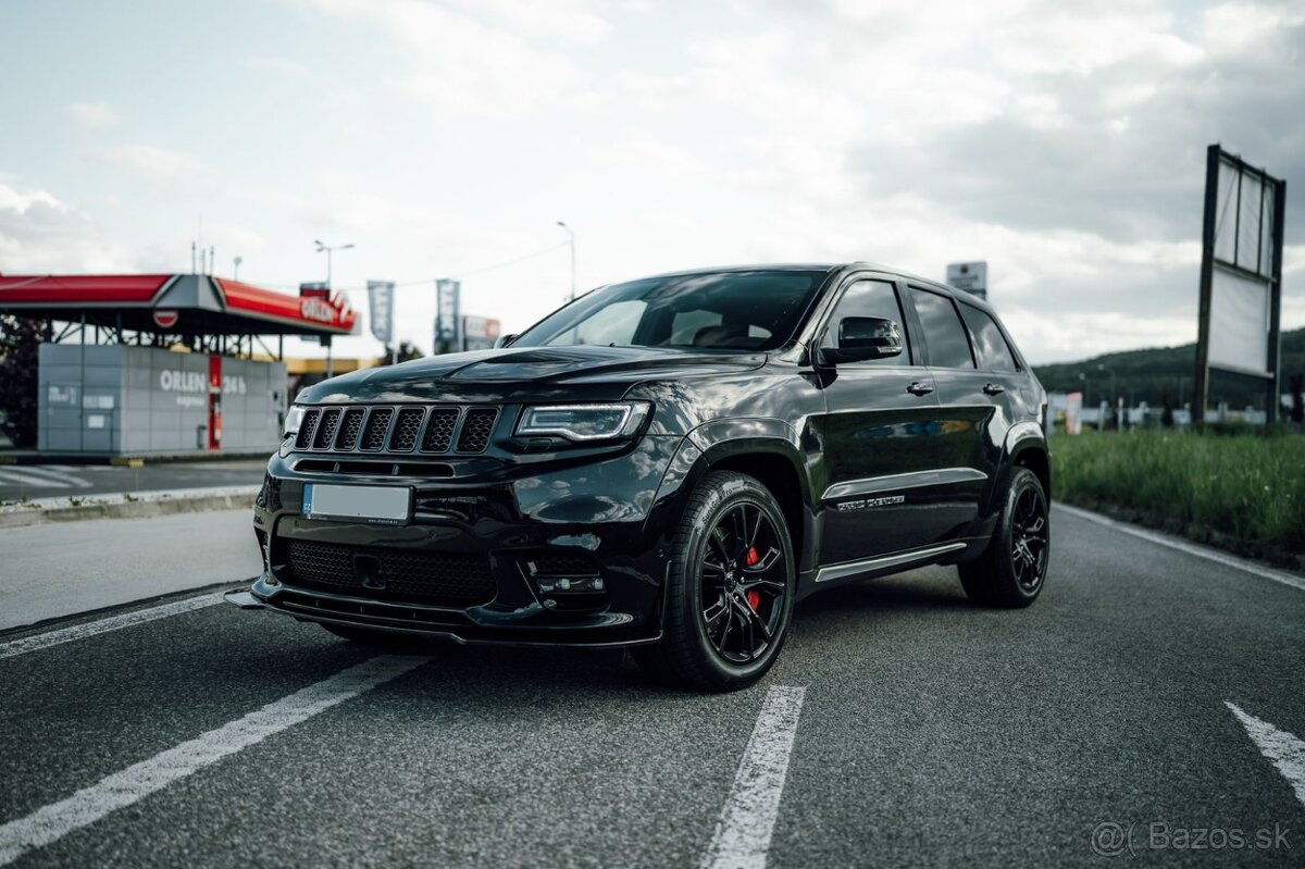 JEEP GRAND CHEROKEE SRT 6.4 HEMI V8
