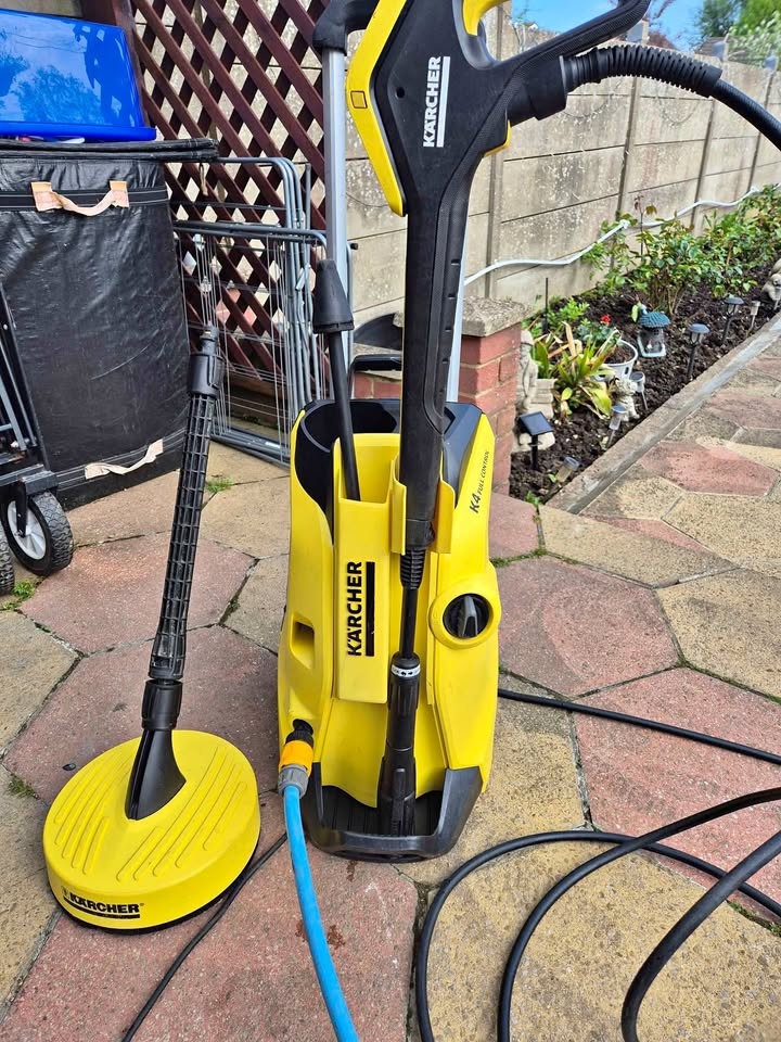 Kärcher K4 Full Control – zánovný stav