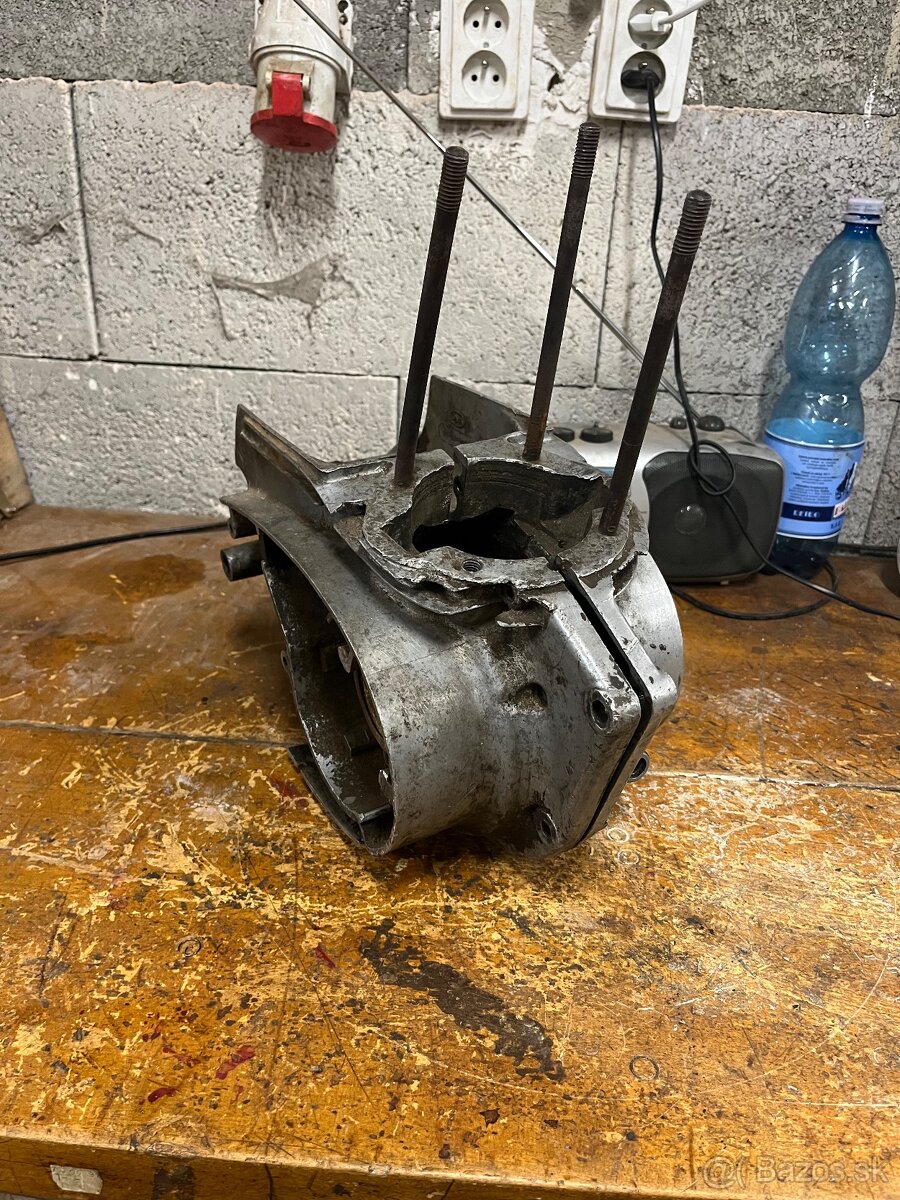 Predam kartre na Jawa 250/559 panelka