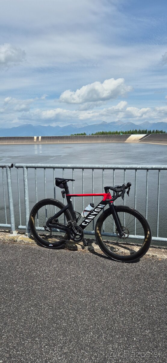 Canyon Aeroad CF SL 7 Disc