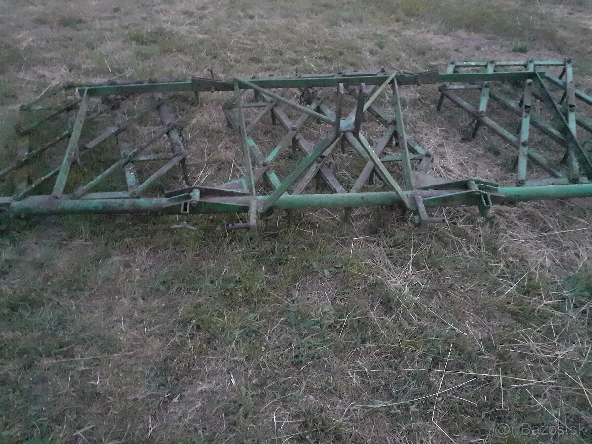 Trojky brány
