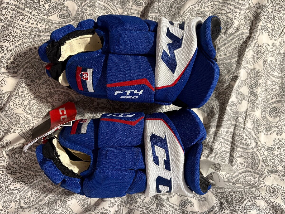 CCM rukavice ft4 pro slovakia