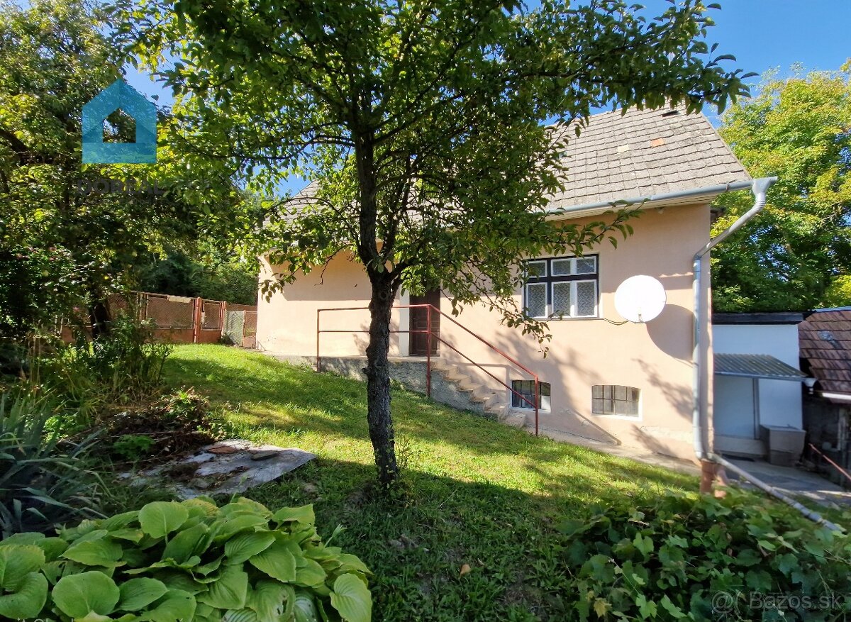 NA PREDAJ CHALUPA V OSUSKOM, POZEMOK 940 M2, okres Senica