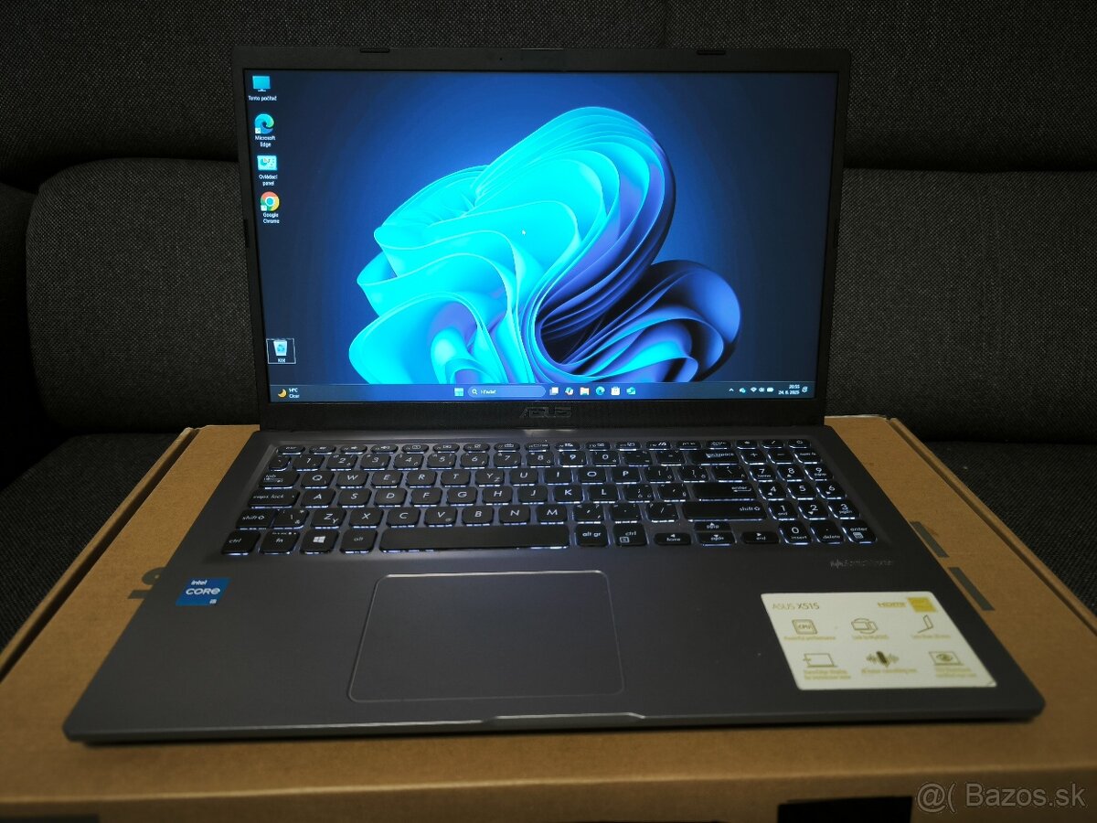Predam notebook asus x515E i5 1135g7
