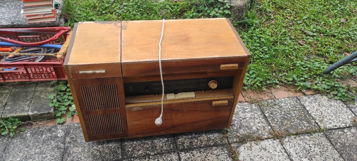 Stare radio