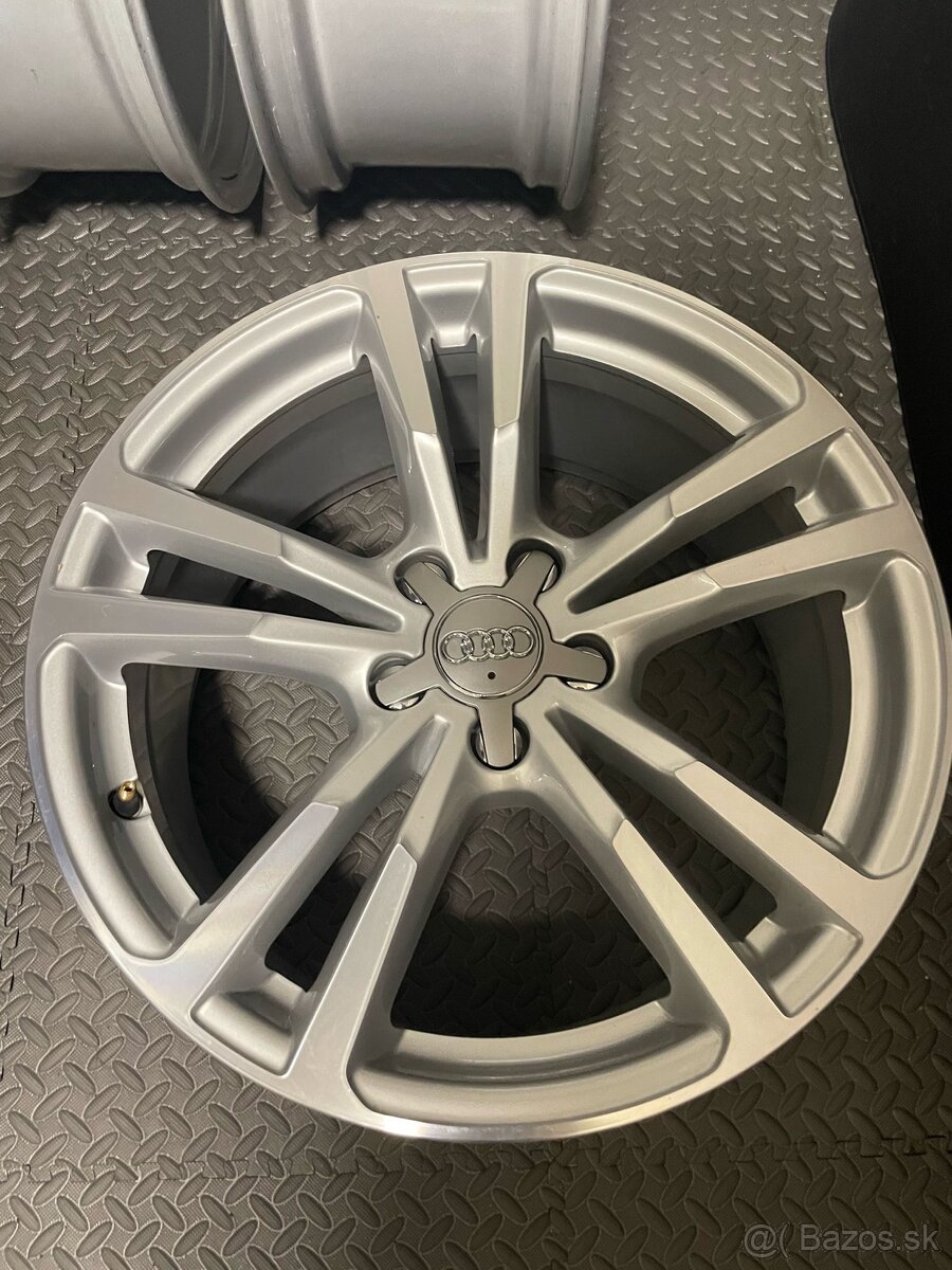 Audi elektrony 18
