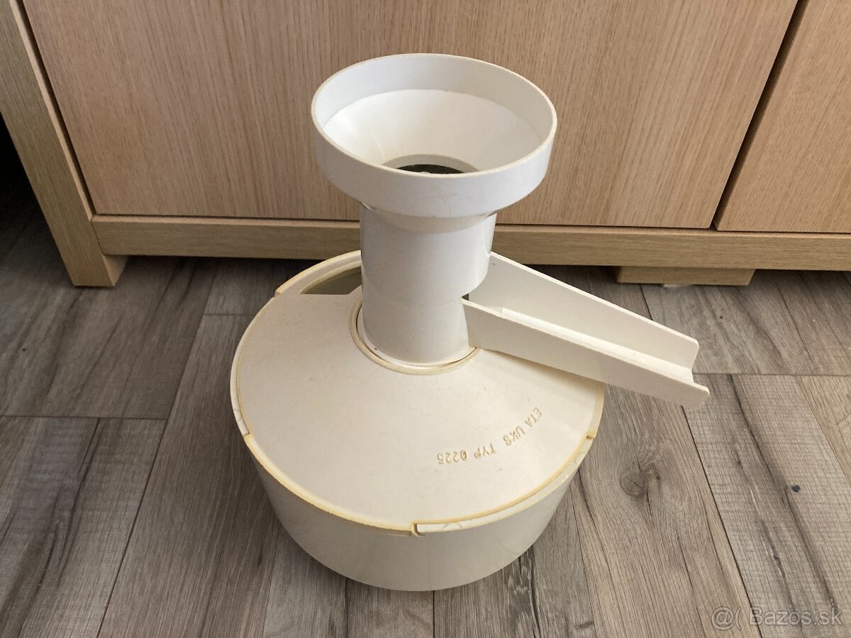 odšťavovač k mixérom ETA