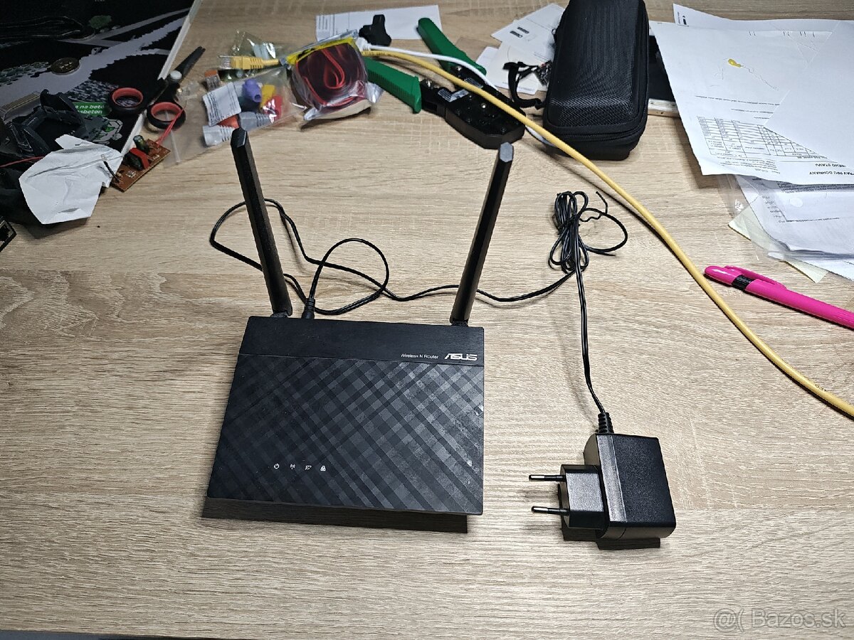 Wifi router Asus n 2.4ghz