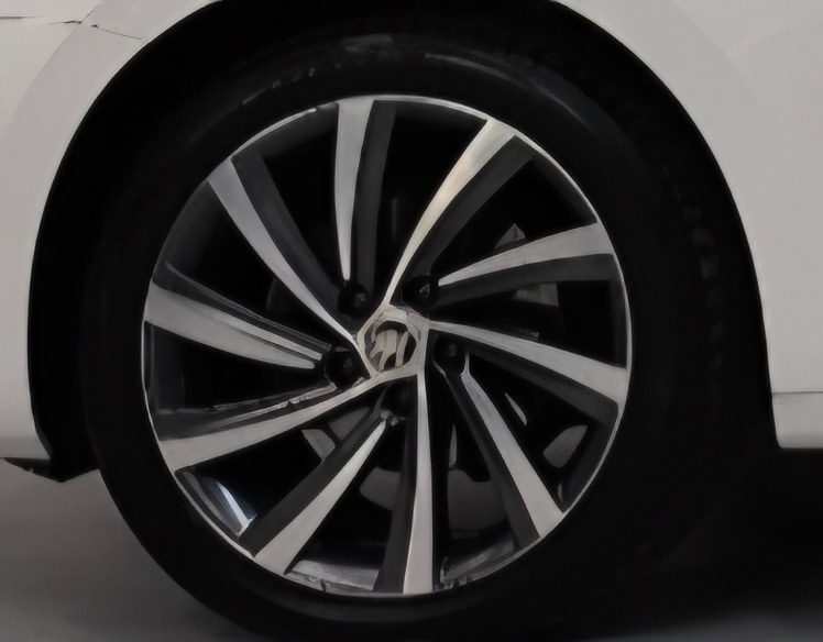 Predám Hliníkový disk Perseus 18" Octavia IV.