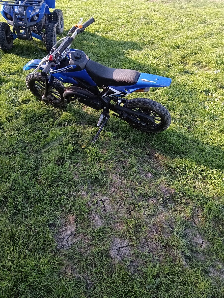 Predám štvorkolku 50 a motorku 50