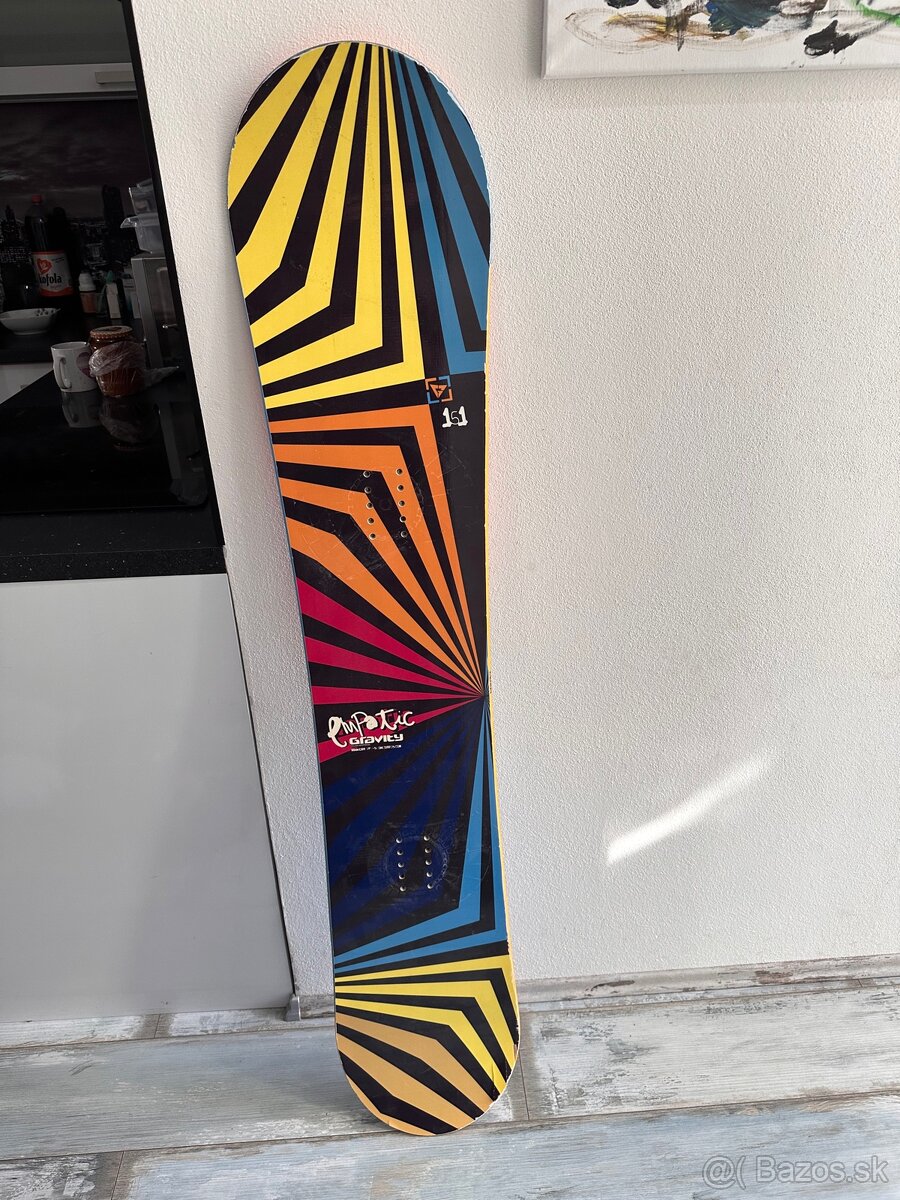 Predám snowboard Gravity Empatic 151