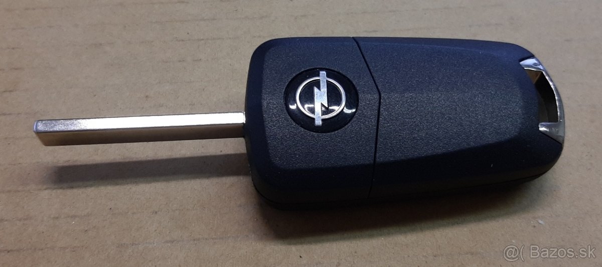 predám nový 2 tlačítkový sklápací kľúč pre Opel Vectra