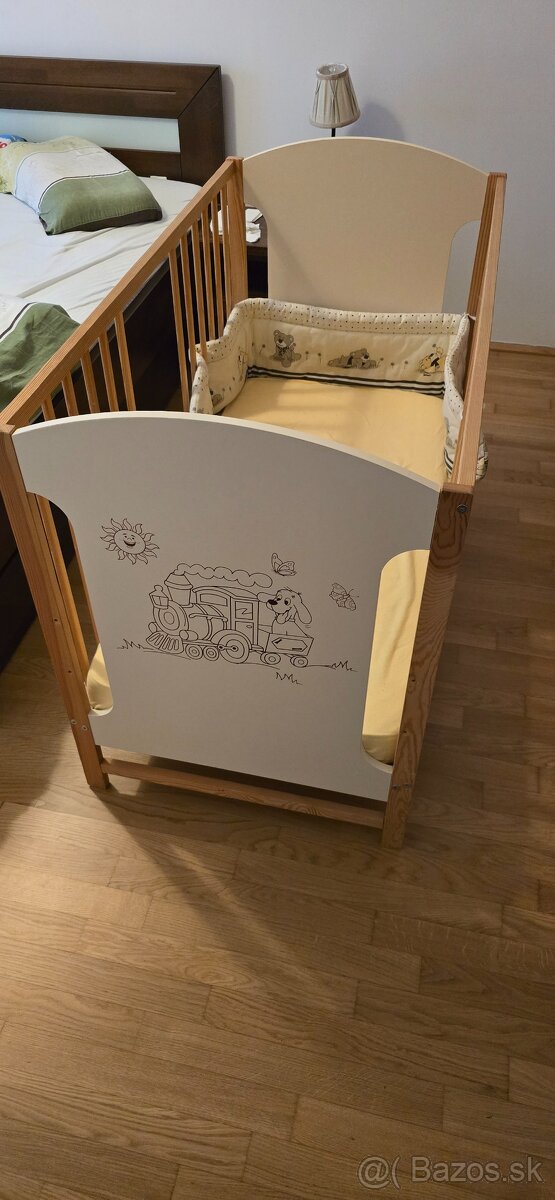 Detská postielka drevená