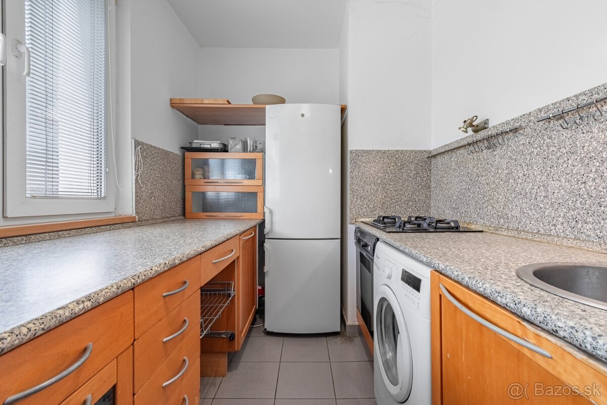 Na predaj | 2 izbový byt 62,45 m² s loggiou - Studenohorská