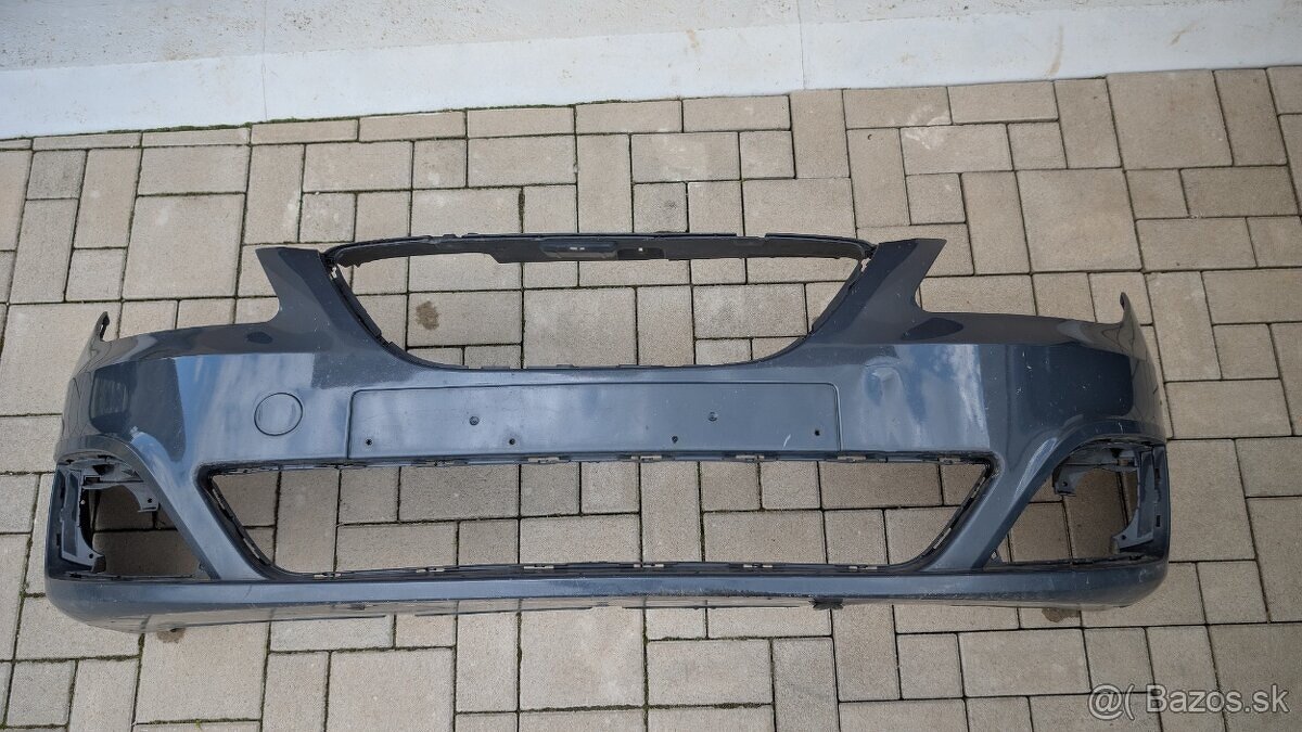 Predný nárazník Seat Exeo
