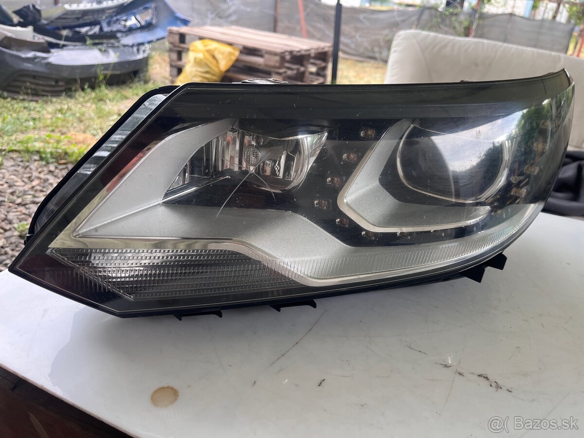 Vw tiguan ľavý svetlomet Bi xenon