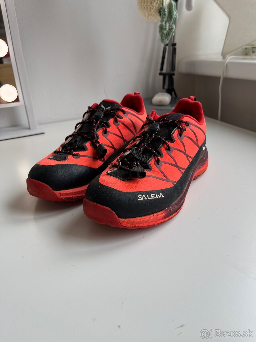 Salewa turistické