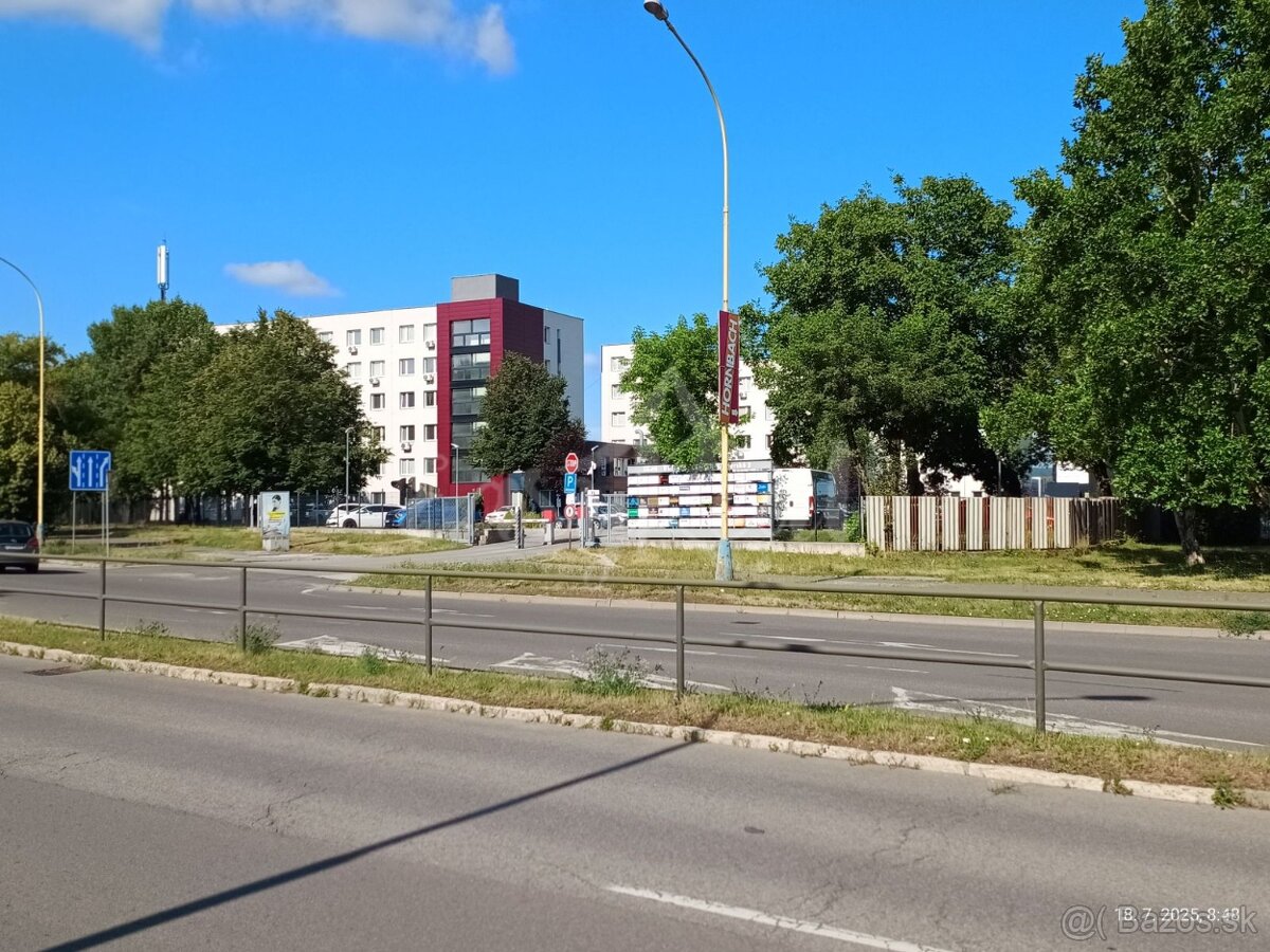 Garáž, predám, Užhorodská ul., Košice - Juh