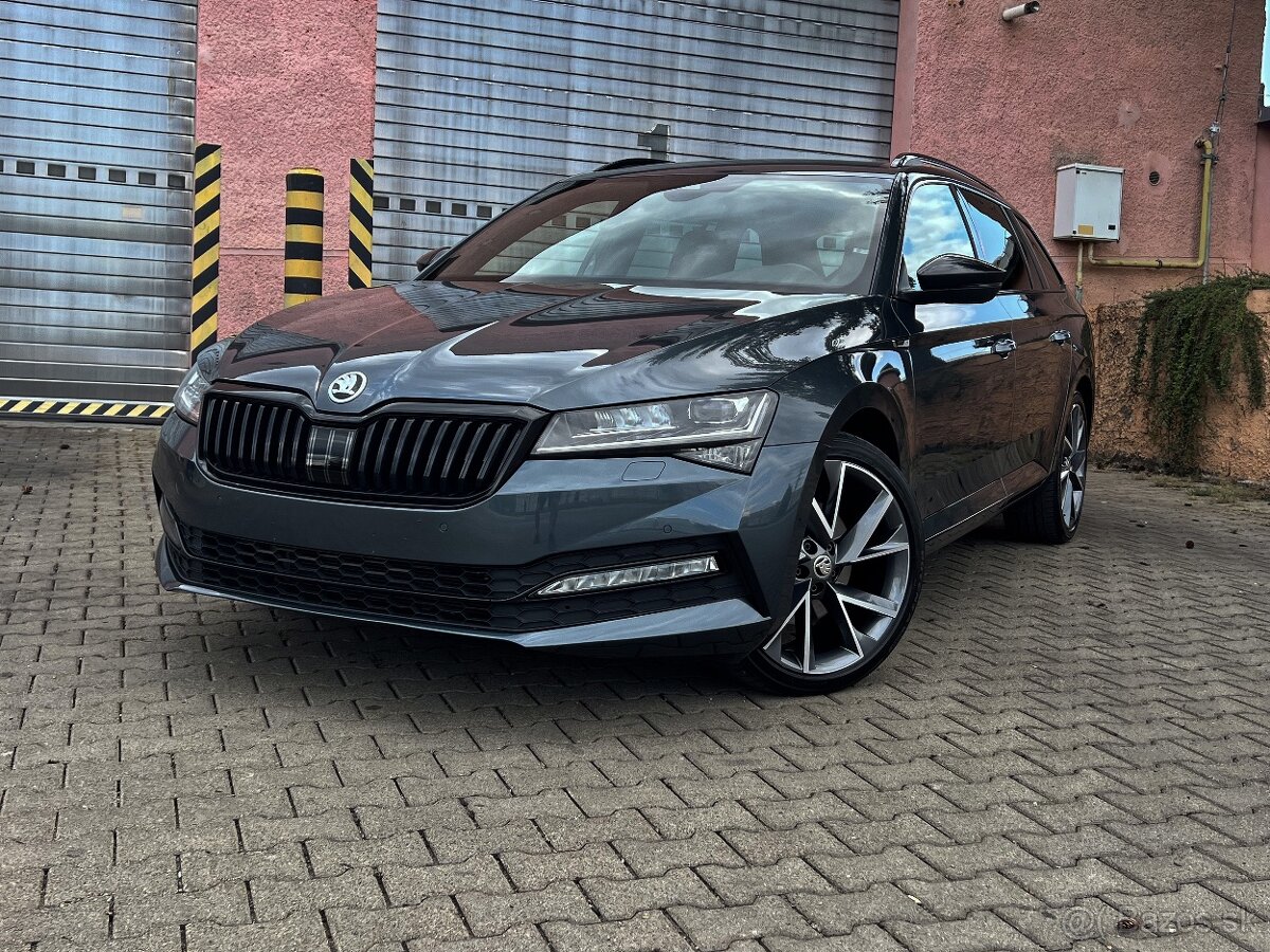 Škoda Superb Combi 2.0 TDI SCR Sportline 4x4 DSG