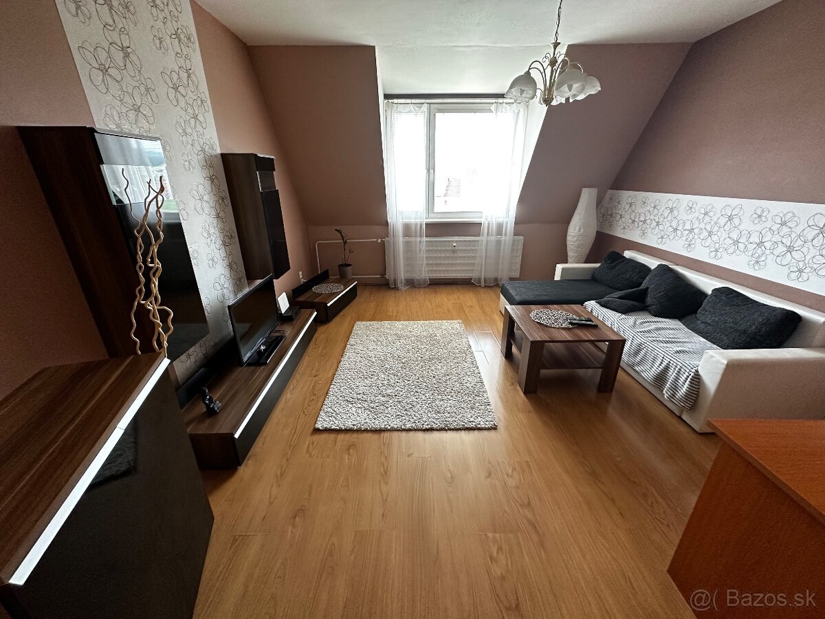 3 - izbovy byt, Púchov, N. Slobody