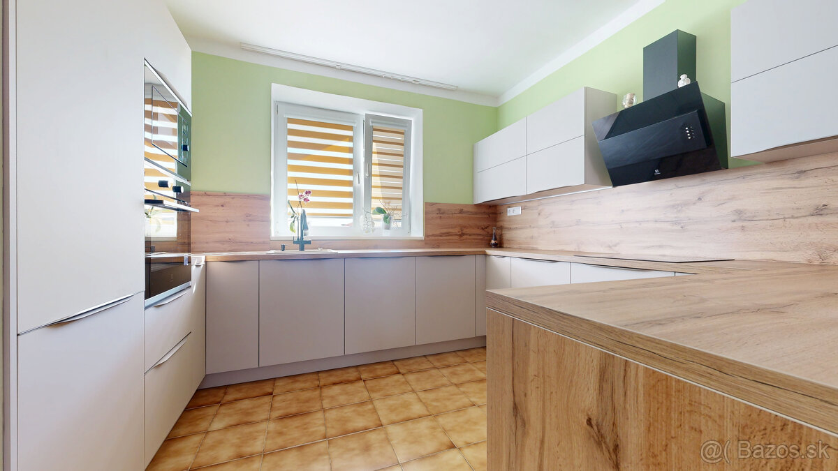 Rodinný dom v Bielom Kostole – 4 spálne, garáž, krásna záhra