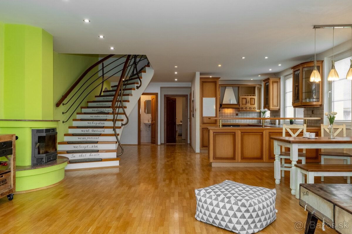 4-izbový svetlom zaplavený mezonetový byt | Košice - Furča