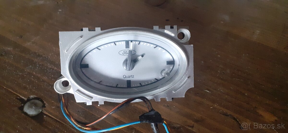 Hodiny ford