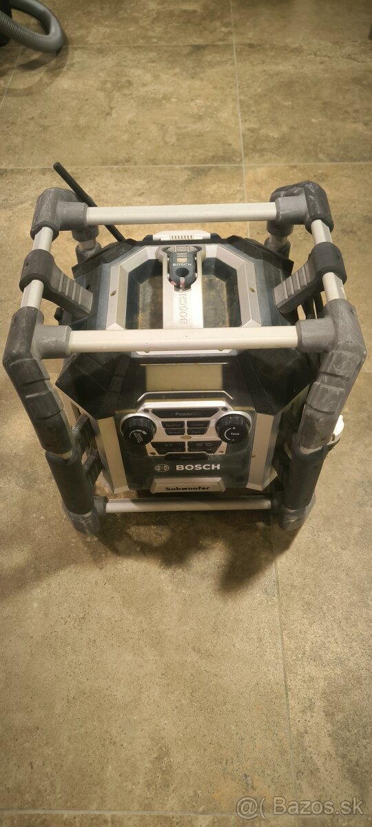 Stavebné rádio Bosch