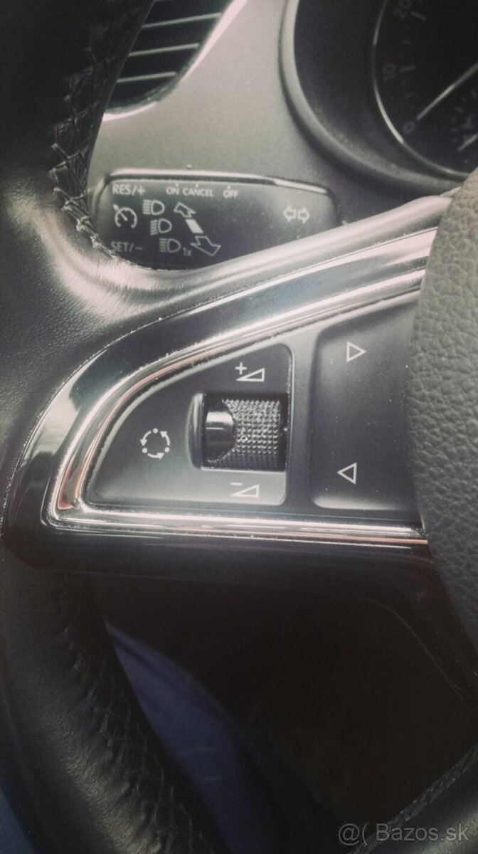 ROLOVACIE KOLIESKA NA MULTIFUNKCNY VOLANT