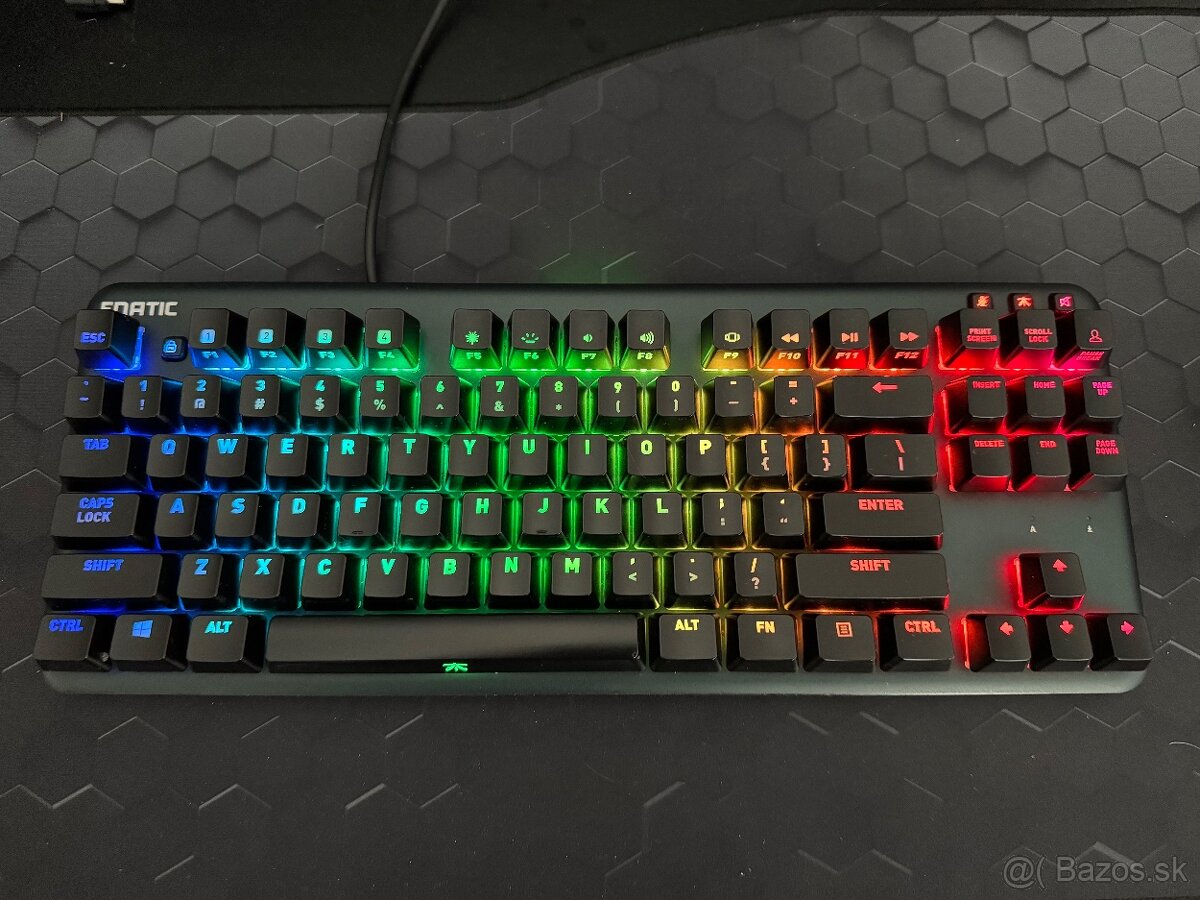 Herná klávesnica Fnatic mini streak cherry mx brown + headse