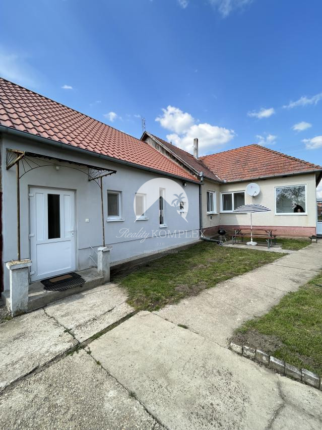 Reality KOMPLEX s.r.o. Vám ponúka EXKLUZÍVNE na predaj dvojg