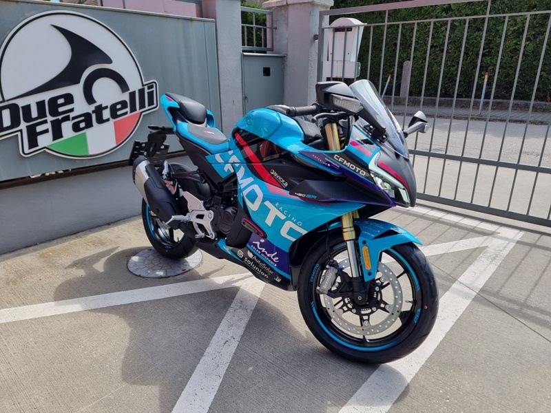 CFMOTO 450SR Champions Edition