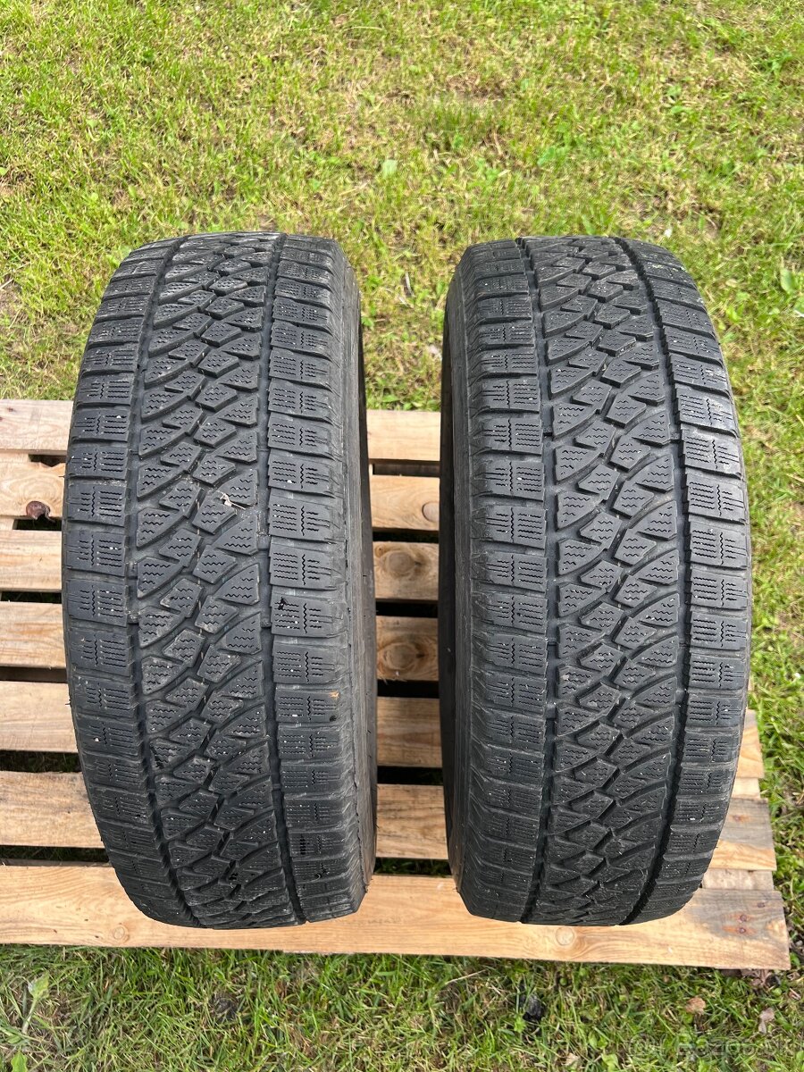 215/65 R16C