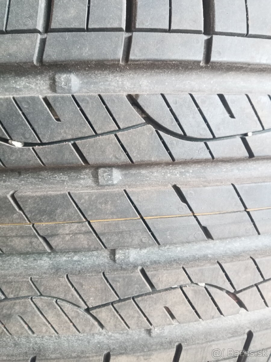 255/60 R18 108H NEXEN