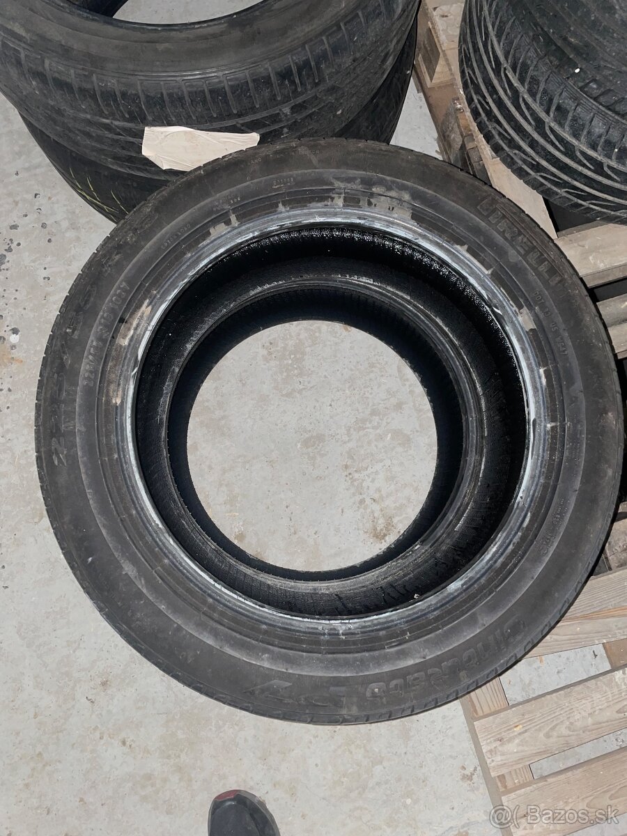 225/55r18
