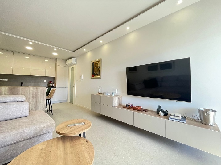 Luxusne zariadený trojizbový apartmán / Chorvátsko