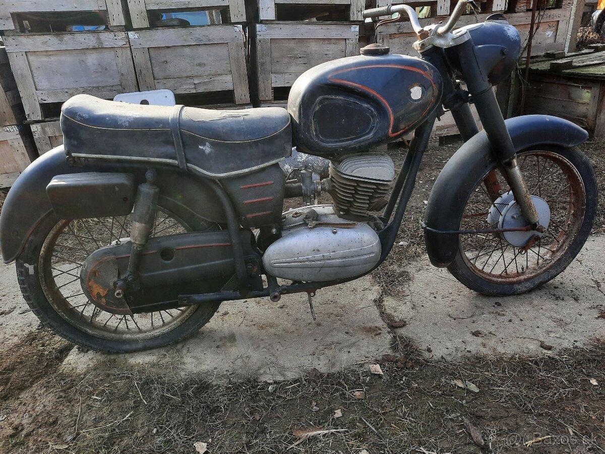 Pannonia P10