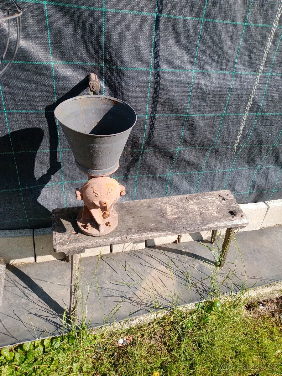 Mlynček na kukuricu