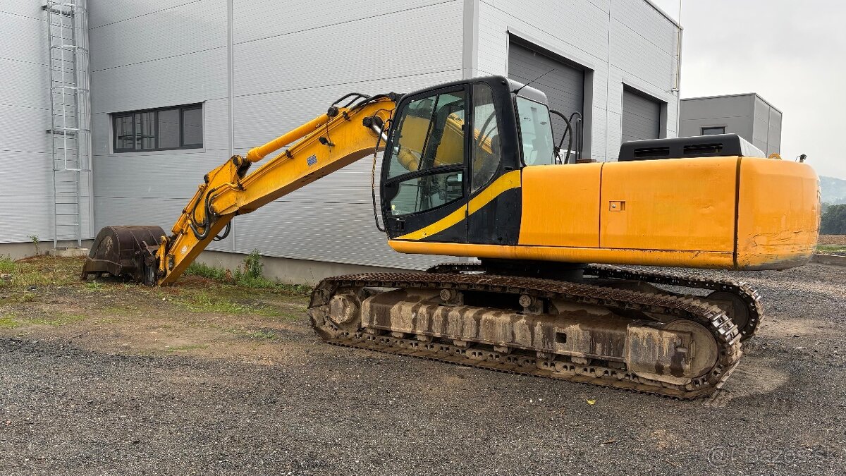 Prodám JCB 220