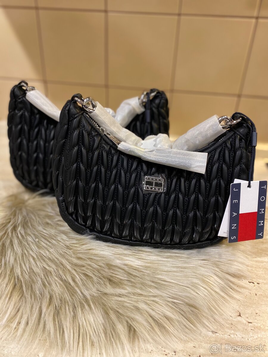 Kabelka TOMMY JEANS