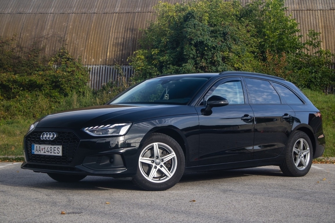 Audi A4 Avant 35 2.0 TDI S tronic