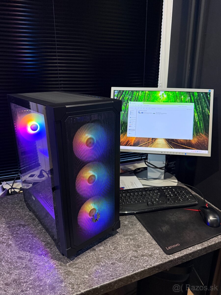 Herný počítač i7-3770  RX 570  SSD + HDD  RGB  Win11