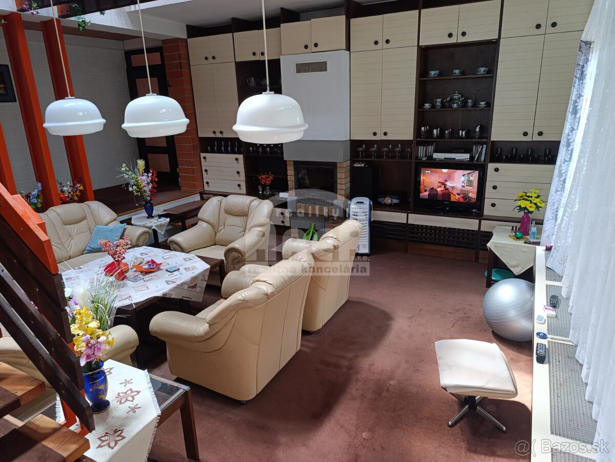 Priestranný rodinný dom v lukratívnej časti mesta Sobrance