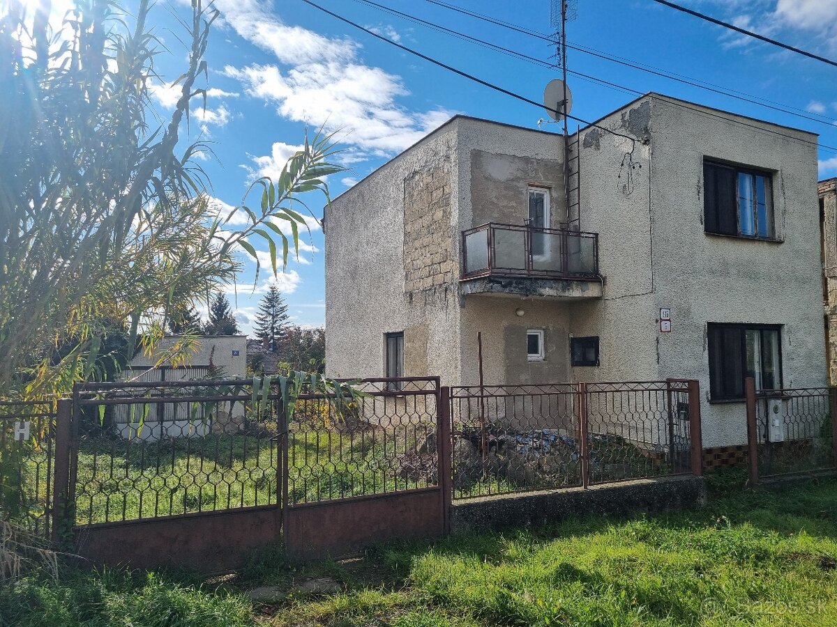 Predám poschodovy dom