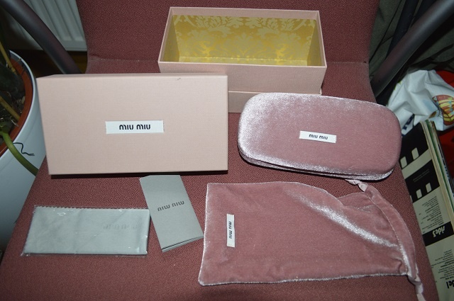 predam uplne novy obal na okuliare MIU MIU