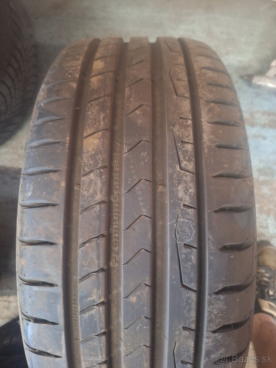 225/45r17 continental