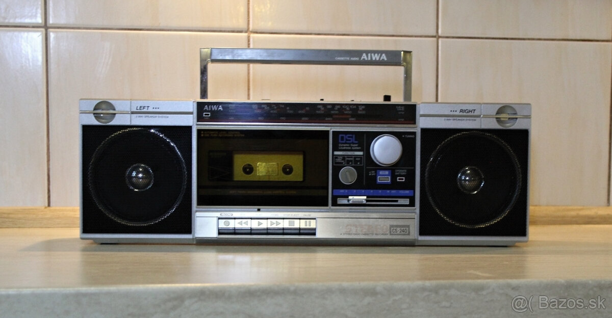 AIWA CS240